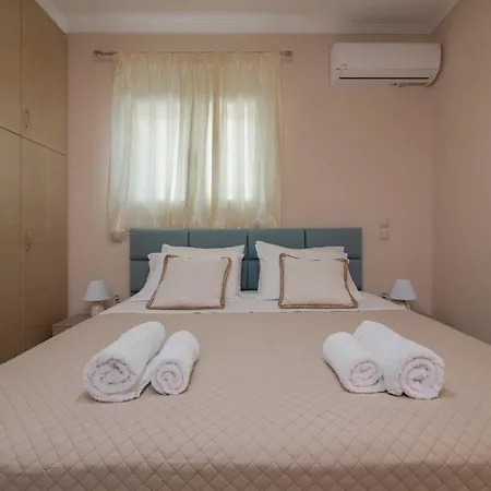 Taso's Modern House! Ambelokipoi (Zakynthos)